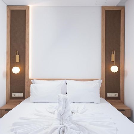 Olivento Beach Front Suites 포토스 외부 사진