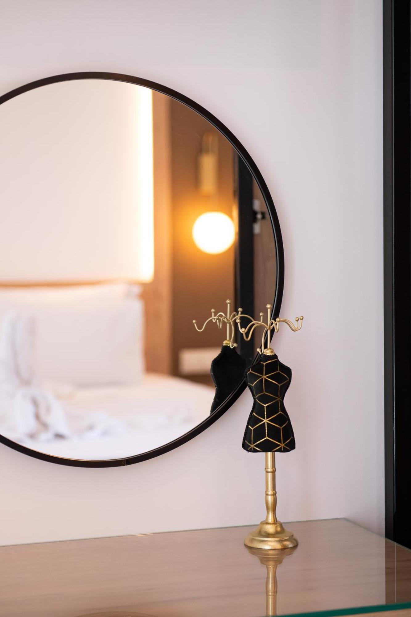 Olivento Beach Front Suites 포토스 외부 사진