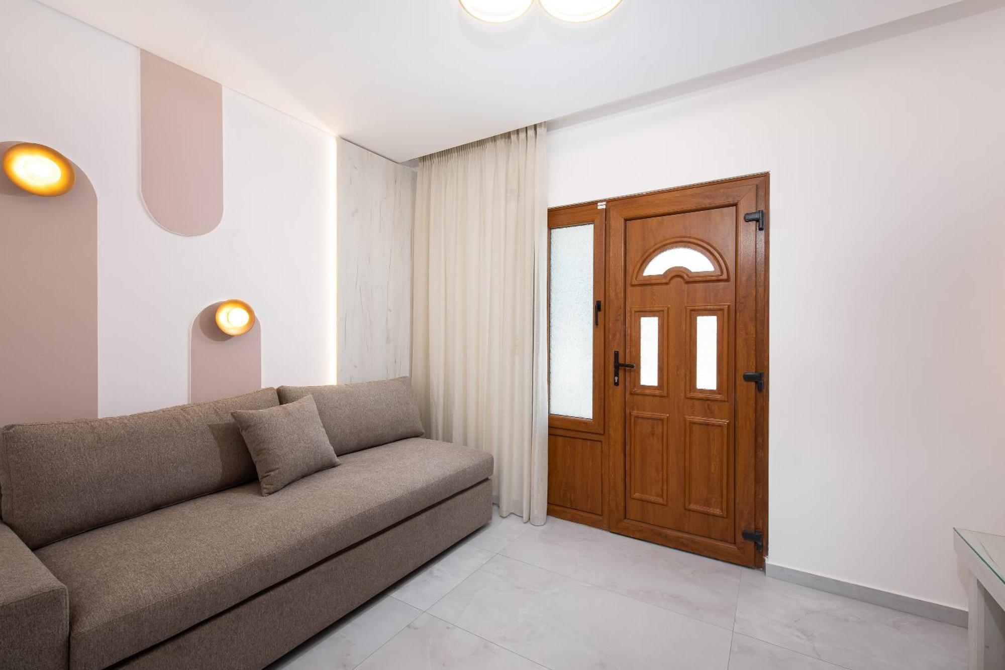 Olivento Beach Front Suites 포토스 외부 사진