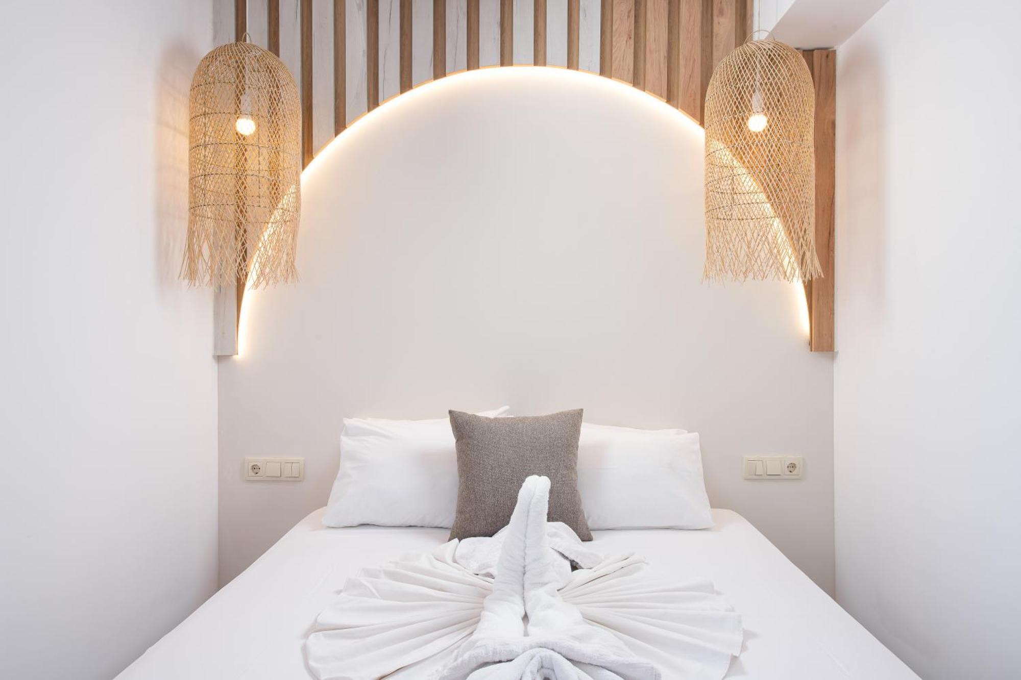 Olivento Beach Front Suites 포토스 외부 사진
