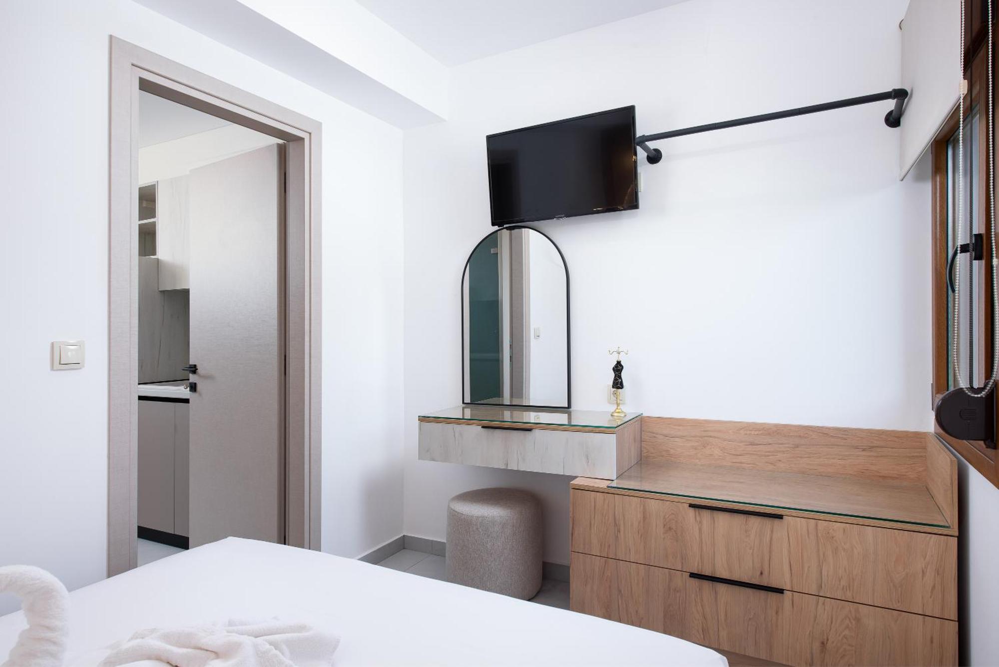 Olivento Beach Front Suites 포토스 외부 사진